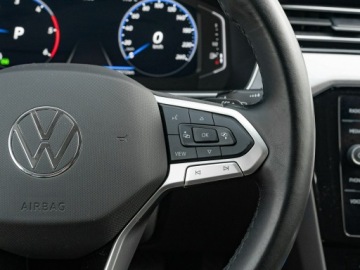 Volkswagen Passat B8 Variant Facelifting 2.0 TDI SCR 150KM 2022 Volkswagen Passat GD5C877#2.0 TDI Business DSG, zdjęcie 16