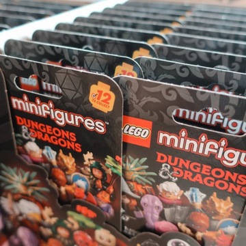 LEGO 71047 МИНИФИГУРЫ СЕРИИ DUNGEONS & DRAGONS, НАБОР ИЗ 12 ФИГУРОК