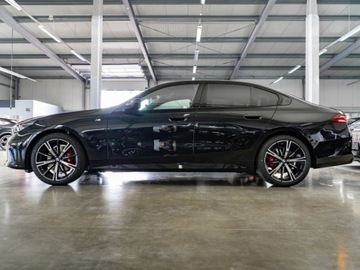 BMW Seria 5 G90-91 Touring 2.0 520d 197KM 2025 BMW Seria 5 520d xDrive Sport Sedan 2.0 (197KM) 2025, zdjęcie 1
