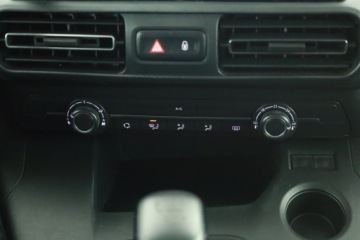 Toyota 2022 Toyota ProAce City Verso 1.5 D-4D, Salon Polska, zdjęcie 9