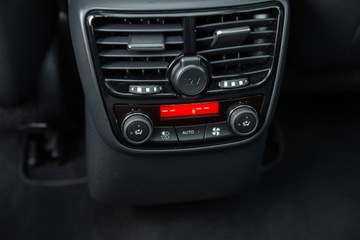 Peugeot 508 I SW 1.6 THP 156KM 2011 Peugeot 508 SW 1.6 Turbo 156PS full opcja keyles HeadUp Xenon Navi Gwaranc, zdjęcie 16