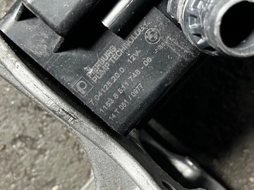 13 BMW PŘÍDAVNÁ ČERPADLO VODY 8511748