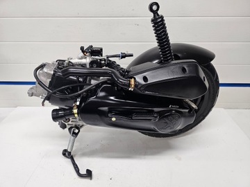 Двигатель Peugeot Kisbee 50 4T в сборе