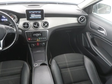 Mercedes GLA I Off-roader 2.0 250 211KM 2015 Mercedes GLA GLA 250 4MATIC, Salon Polska, zdjęcie 7