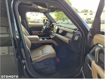 Land Rover Defender IV (L663) 90 3.0D R6 249KM 2024 Land Rover Defender Land Rover Defender 3.0 Diesel 249KM, zdjęcie 8
