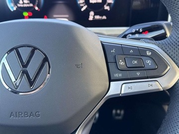 Volkswagen Passat B9 2024 Volkswagen Passat Variant R-Line Matrix DCC Tempomat ACC Masaz Pakiet, zdjęcie 16