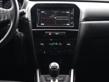 Suzuki Vitara III 2020 Suzuki Vitara 1.4 BoosterJet, Salon Polska, Klima, zdjęcie 11