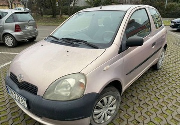 Toyota Yaris I 1.0 i 16V 68KM 2000