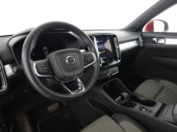 Volvo XC40 Crossover Facelifting 2.0 B3 163KM 2022 Volvo XC 40 FV23% automat B3 mHEV kamera navi LED, zdjęcie 13