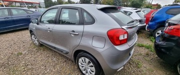 Suzuki Baleno III 2019 Suzuki Baleno 2019r, 1.2 Benzyna. Uszkodzony przod. Pali. 1.2 Benzyna 80KM, zdjęcie 3