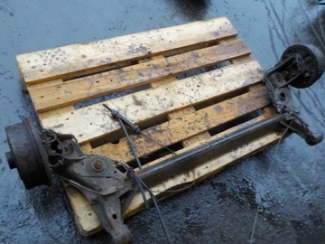 OPEL CORSA C BELKA ZAWIESZENIE TYŁ OŚ OŚKA