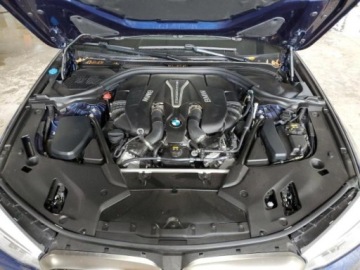 BMW Seria 5 G30-G31 2019 BMW Seria 5 BMW 5 Series M550i 4.4 Benzyna 456KM, zdjęcie 10