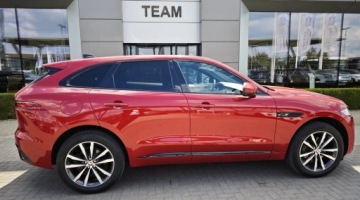 Jaguar F-Pace SUV Facelifting 2.0 P 249KM 2022 Jaguar F-Pace F-pace 2.0 I4 250 PS AWD Auto R Dynamic SE FV23 2.0 Benzyna, zdjęcie 12