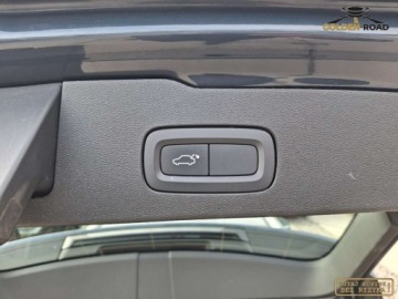 Volvo V60 II  Kombi 2.0 D3 150KM 2019 Volvo V60 2,0 d 150 KM automat navi alu el. klapa hak oplacony 2.0 Diesel, zdjęcie 20