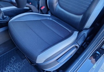 Kia Stonic I Crossover Facelifting 1.2 DPI 84KM 2022 Kia Stonic 1.2 Benzyna 84KM, zdjęcie 11