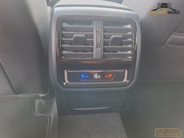 Volkswagen Passat B8 Variant Facelifting 2.0 TDI SCR 150KM 2021 Volkswagen Passat 2,0 TDI 150KM DSG kamera alu navi lift VAT 23 zarejestr, zdjęcie 12