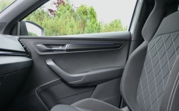 Skoda Karoq Crossover Facelifting 2.0 TDI SCR 150KM 2022 Skoda Karoq 2,0 TDI 150 DSG SPORT-LINE Kamera 360 FULL LED Nawigacja 2.0, zdjęcie 33