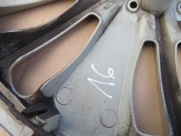 КЕПКА FORD FOCUS MK3 16