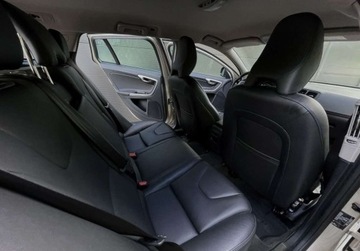 Volvo V60 I Kombi Facelifting 2.0 D2 DRIVE-E 120KM 2017 Volvo V60 D2 NAVI ZAREJESTROWANY gwarancja manual SKORA 2.0, zdjęcie 16