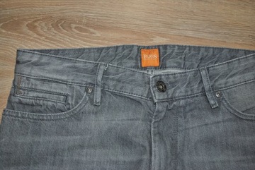 HUGO BOSS spodnie jeansowe miękkie r. 32/34 BDB