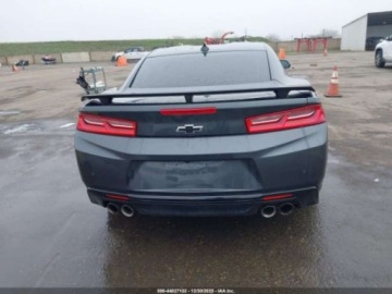 Chevrolet Camaro VI Coupe 6.2 455KM 2018 Chevrolet Camaro CHEVROLET CAMARO 2SS 6.2 Benzyna 455KM, zdjęcie 3