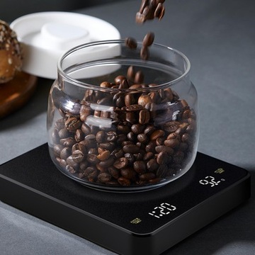 Кухонные весы для кофе с таймером и светодиодным дисплеем.