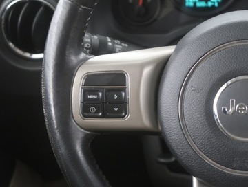 Jeep Compass I SUV Facelifting 2.0 156KM 2012 Jeep Compass 2.0, Salon Polska, Xenon, Klima, zdjęcie 15