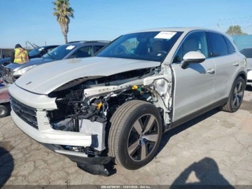 Porsche Cayenne III 2025 Porsche Cayenne E-Hybrid 2025 3.0 Hybryda 300KM, zdjęcie 1