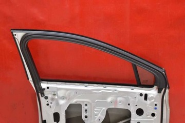 DVEŘE LEVÉ PŘEDNÍ Z176 OPEL ASTRA 5 V K 5D HB 15-20