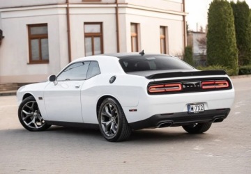 Dodge Challenger III 2016 Dodge Challenger 5.7HEMI 372KM RT Super Track Pack Navi Camera 20 Performa, zdjęcie 7