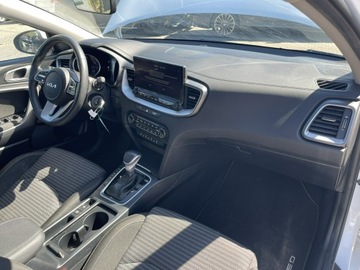 Kia Ceed III Kombi Facelifting 1.5 T-GDI 160KM 2024 Kia Cee'd Automat Podgrzewanie Klimatronik Kamera, zdjęcie 11