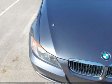 BMW Seria 3 E90-91-92-93 2006 BMW Seria 3 330I 2006 3.0 Benzyna 255KM, zdjęcie 5