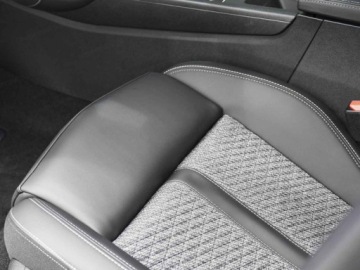 Peugeot 408 II Fastback 1.2 PureTech 145KM 2026 Od ręki - Business e-DCS6 1.2 PureTech mHEV 145KM / Pakiet Zimowy, zdjęcie 6