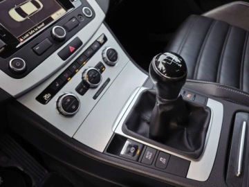 Volkswagen CC 2.0 TDI CR DPF BlueMotion Technology 140KM 2013 Volkswagen CC ___Highline___2.0TDi CR 140KM___Xenon Skora Navi Alu17__Gwar, zdjęcie 12