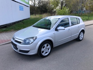 Opel Astra G Hatchback 1.8 16V 125KM 2004 OPEL ASTRA 1.8 BENZYNA KLIMA ALU NOWY ROZRZAD Z NIEMIEC