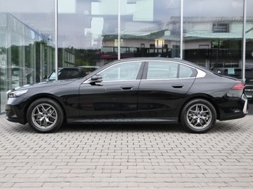 BMW Seria 5 G90-91 2024 BMW Seria 5 520i Sedan 2.0 (208KM) 2024, zdjęcie 1