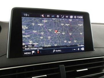 Peugeot 3008 II Crossover 1.2 PureTech 130KM 2019 Peugeot 3008 automat full LED panorama półskóra, zdjęcie 26