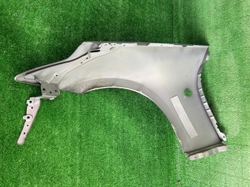 NISSAN 305Z BLATNÍK PRAVÝ PŘEDNÍ