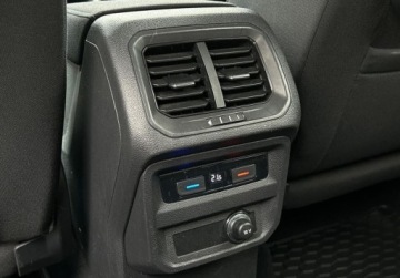 Volkswagen Tiguan Allspace SUV 2.0 TDI 150KM 2020 Volkswagen Tiguan Allspace Comfortline Pakiety, ACC, Apple CarPlay, Salon, zdjęcie 33