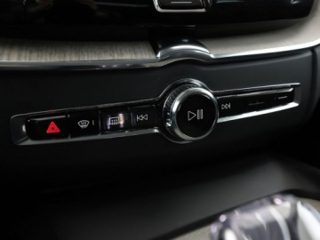 Volvo XC60 II 2022 Volvo XC 60 Kamera, Navi, Podg.fotele, Tempomat,, zdjęcie 27