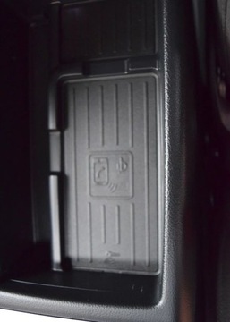 Audi A4 B9 Avant 2.0 35 TDI 150KM 2019 Audi A4 Avant 2.0 TDI S-tronic Lopatki Navi Plus Audi Connect FAKTURA VAT-, zdjęcie 19