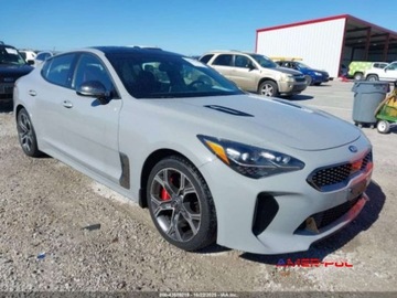 Kia Stinger Liftback 3.3 T-GDi 366KM 2018 Kia Stinger 2018 r., 3,3 L GT 2 AWD 3.3 Benzyna 365KM