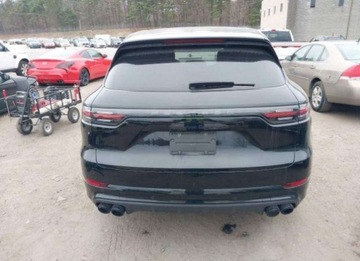 Porsche Cayenne III 2019 Porsche Cayenne 2019, 4.0L, 4x4, TURBO, od ubezpieczalni 4.0 Benzyna 541KM, zdjęcie 2