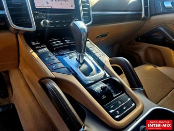 Porsche Cayenne II SUV Facelifting 3.6 V6 440KM 2017 Porsche Cayenne 3.6 V8 440KM Lifting bardzo bogata wersja auto bardzo zadb, zdjęcie 32