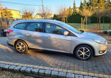 Ford Focus III Kombi Facelifting 1.0 EcoBoost 125KM 2017 Ford Focus Benzyna 125KM, zdjęcie 14