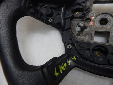 Ford Focus III Mk3 - красивый руль с круиз-контролем