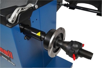 Автоматический балансировочный станок с лазером и монитором.