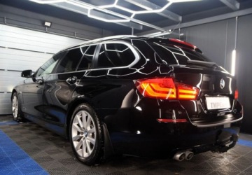 BMW Seria 5 F10-F11 Touring 520d 184KM 2012 BMW Seria 5 Kombi_HAK_Skory_Podgrzewane fotele_Nawigacja_ 2.0 Diesel 184KM, zdjęcie 1