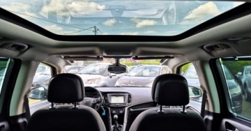 Opel Zafira C Tourer Facelifting 1.4 Turbo 140KM 2018 Opel Zafira BENZYNA 7 foteli KAMERA panorama nawigacja SUPER OKAZJA, zdjęcie 36