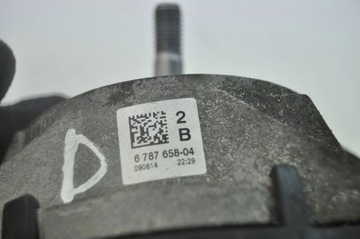 BMW 4 F32 F33 2014 PRAVÁ STRANA DRŽÁK / DRŽÁKY MOTORU